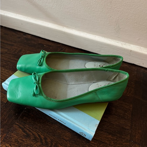 Vince Camuto Emerald Green Women’s Ballet Flats | Size 8M - Picture 5 of 14